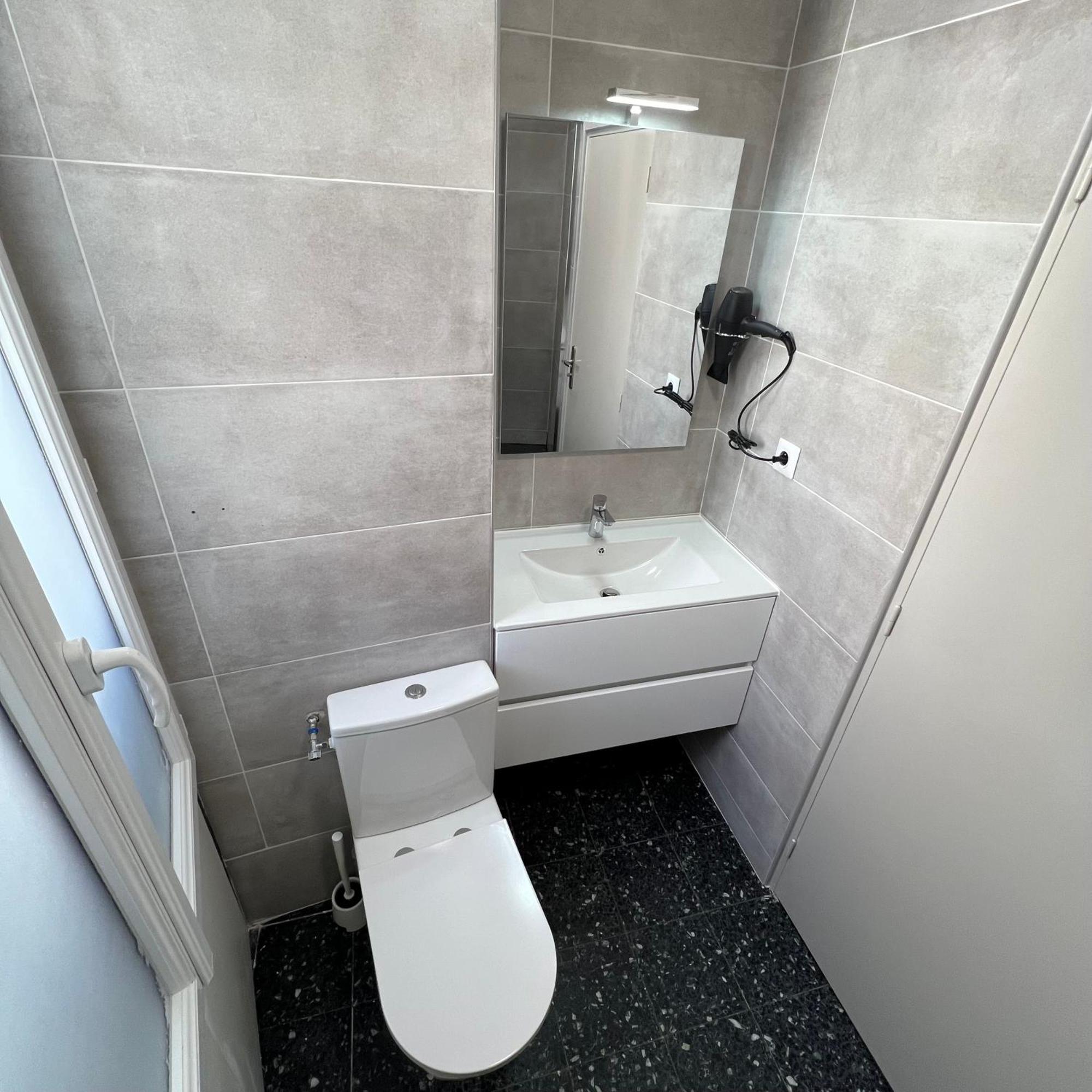 Suite St Charles, Canebiere, Vieux-Port Marseille Exteriör bild